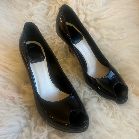 Christian Dior Patent Leather Peep Toe Heels - 6.5 - Picture 3 of 12